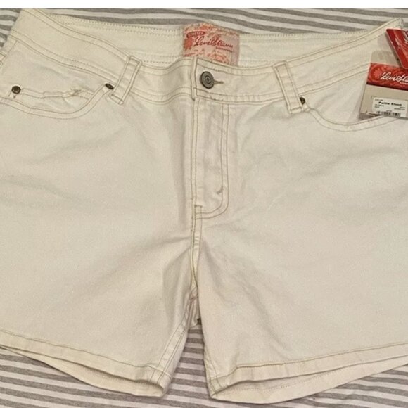 NWT Signature Levi Strauss Stretch Off White 5" Inseam Shorts Womens 12 Chino - Picture 1 of 4